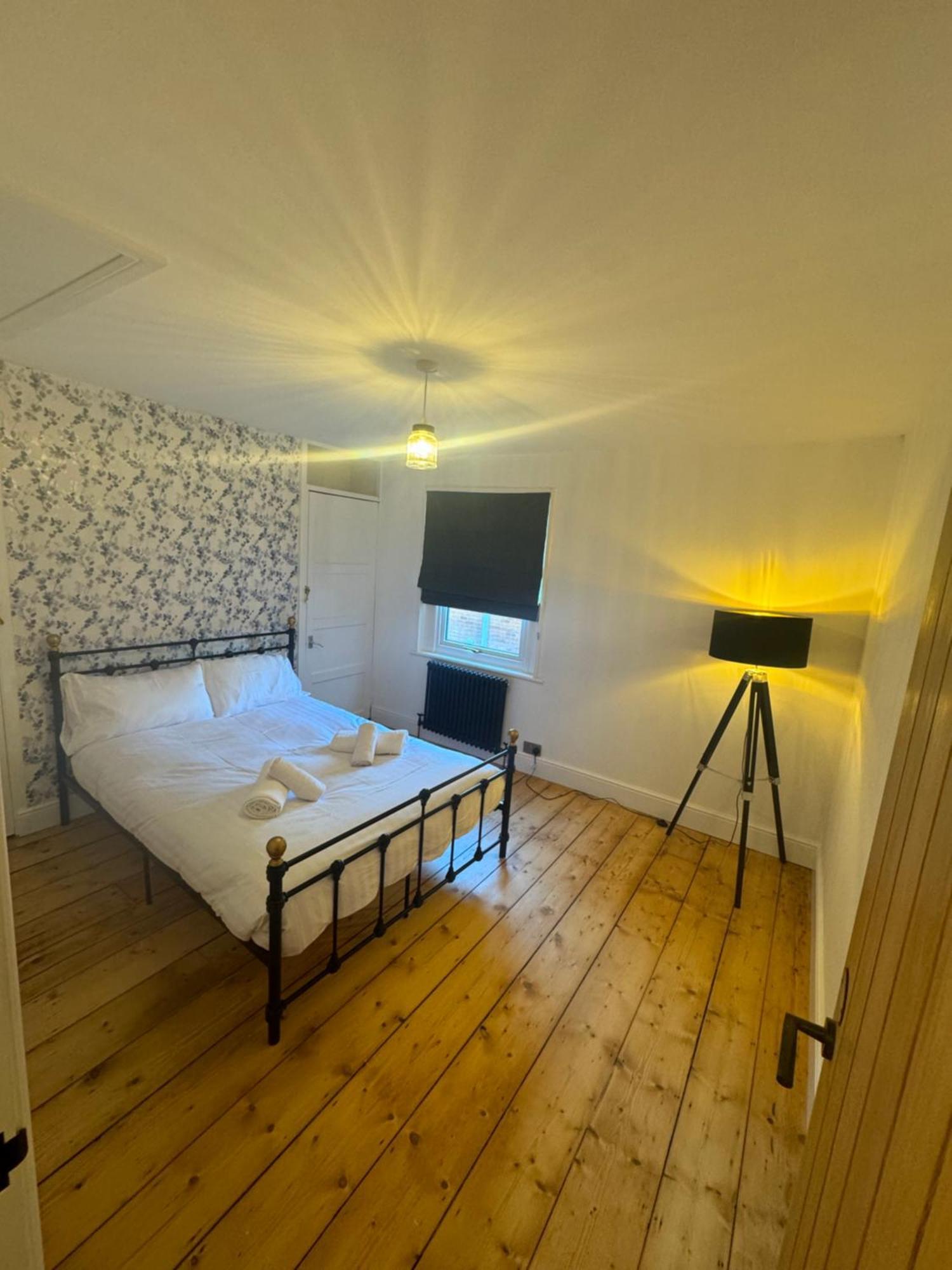 Mill Hill Guest House Cowes  Buitenkant foto