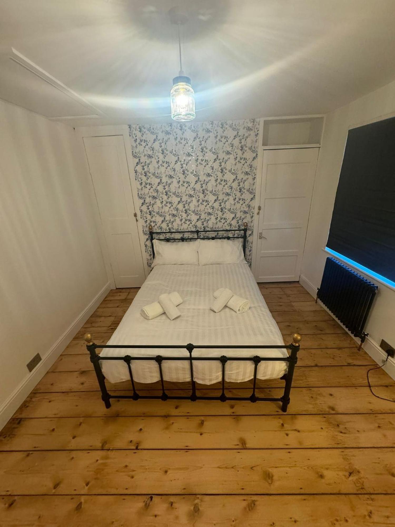 Mill Hill Guest House Cowes  Buitenkant foto